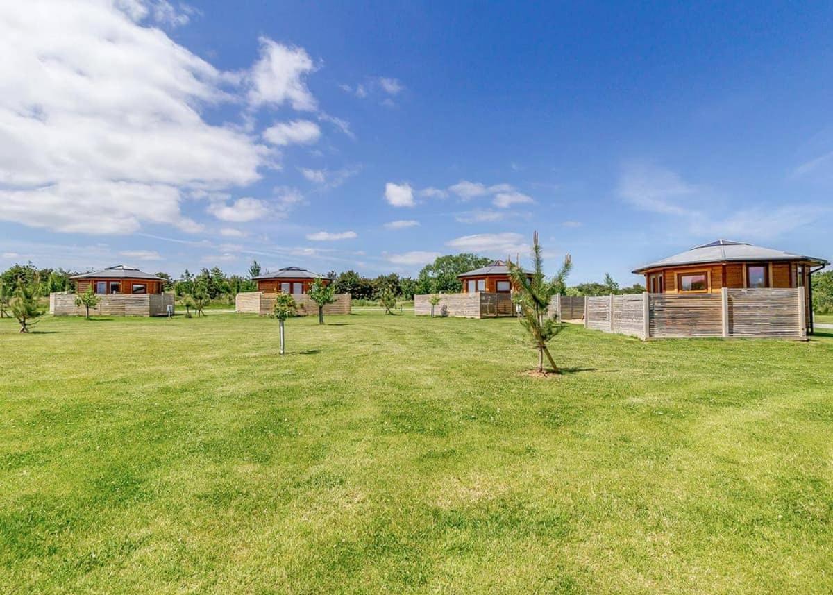 Green Meadows Park Garton Εξωτερικό φωτογραφία